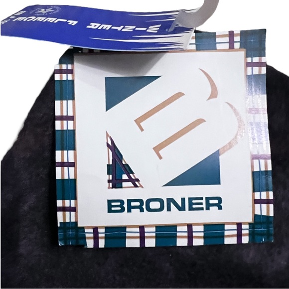 NWT Broner Vintage Fleece Patterned Beanie Winter Hat Skull Cap Outdoor - Picture 2 of 7